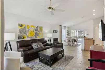 2133 Hunters Greene Drive, Lakeland, FL 33810 - Photo 8