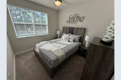 1057 E Caroline Street, Tavares, FL 32778 - Photo 14