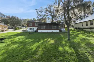 2874 E Crooked Lake Dr, Eustis, FL 32726 - Photo 46