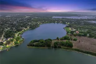 2874 E Crooked Lake Dr, Eustis, FL 32726 - Photo 14