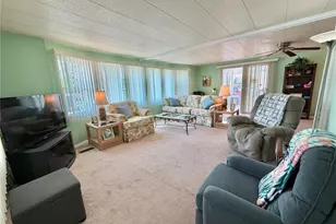 114 Aspen Cir, Leesburg, FL 34748 - Photo 2