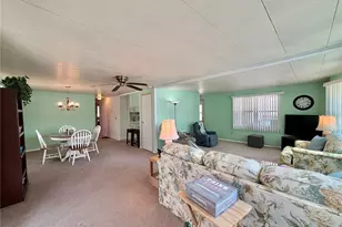 114 Aspen Cir, Leesburg, FL 34748 - Photo 10