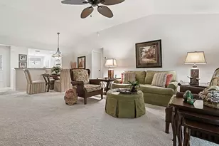 2348 Midnight Pass Ct, The Villages, FL 32162 - Photo 6