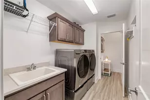 1659 McMurtrie Loop, The Villages, FL 34762 - Photo 36