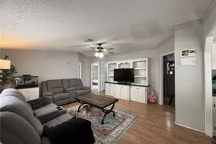 16564 SE 103rd Ave Rd, Summerfield, FL 34491 - Photo 4