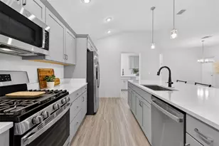 1954 McMurtrie Loop, The Villages, FL 34762 - Photo 8