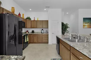 733 Jason Dr, Lady Lake, FL 32159 - Photo 16