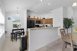 733 Jason Dr, Lady Lake, FL 32159 - Photo 14