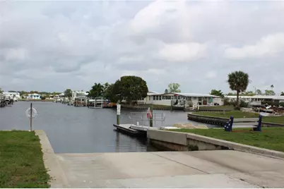 6807 Mount Pleasant Road NE #51, Saint Petersburg, FL 33702 - Photo 24