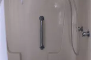 6807 Mt Pleasant Rd NE, Saint Petersburg, FL 33702 - Photo 20