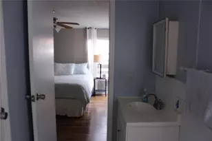 6807 Mt Pleasant Rd NE, Saint Petersburg, FL 33702 - Photo 18