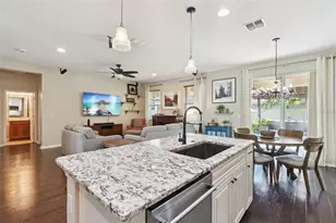 1128 Whitewater Bay Dr, Groveland, FL 34736 - Photo 12