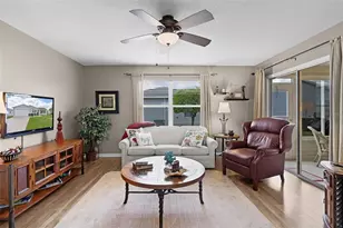 2543 Raintree Dr, The Villages, FL 32162 - Photo 14