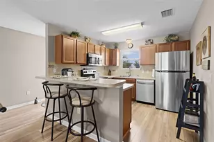 2543 Raintree Dr, The Villages, FL 32162 - Photo 4