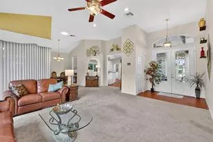 21635 Stirling Pass, Leesburg, FL 34748 - Photo 18