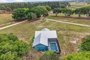 22431 Loop Rd, Groveland, FL 34736 - Photo 30
