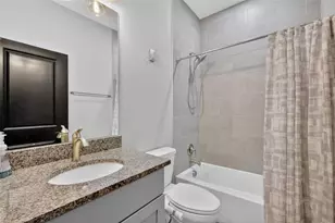 22431 Loop Rd, Groveland, FL 34736 - Photo 16