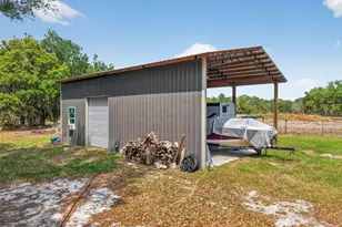 22431 Loop Rd, Groveland, FL 34736 - Photo 24