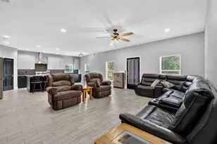 22431 Loop Rd, Groveland, FL 34736 - Photo 12