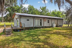 22431 Loop Rd, Groveland, FL 34736 - Photo 26