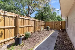 1101 Spruce Ct, Tavares, FL 32778 - Photo 26