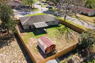 1101 Spruce Ct, Tavares, FL 32778 - Photo 36