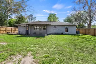 1101 Spruce Ct, Tavares, FL 32778 - Photo 30