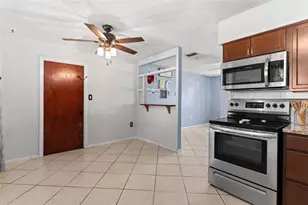 1101 Spruce Ct, Tavares, FL 32778 - Photo 14