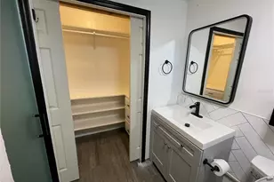 706 Mission Dr, Wildwood, FL 34785 - Photo 24