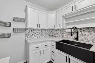 706 Mission Dr, Wildwood, FL 34785 - Photo 20