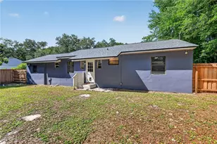 706 Mission Dr, Wildwood, FL 34785 - Photo 36