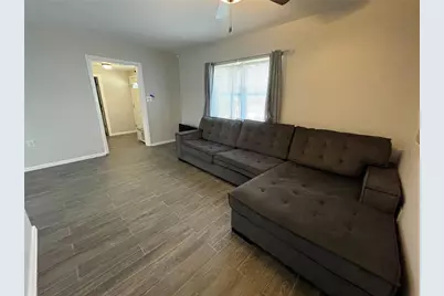 706 Mission Drive, Wildwood, FL 34785 - Photo 6