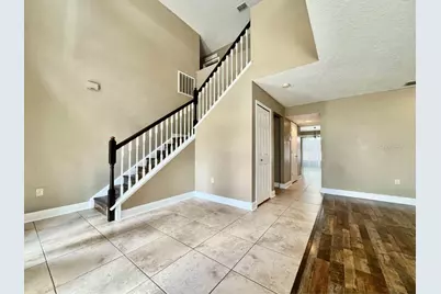 800 Clear Brook Court, Fruitland Park, FL 34731 - Photo 2