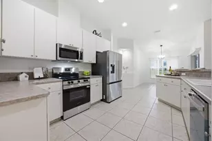 4913 Rainbow Trout Rd, Tavares, FL 32778 - Photo 8
