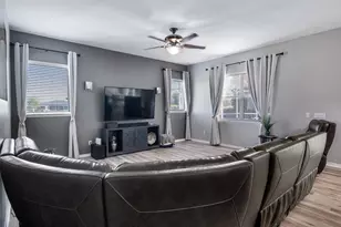 7351 Spring Mountain Ln, Yalaha, FL 34797 - Photo 22