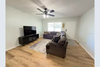 207 Mandarin Ln, Fruitland Park, FL 34731 - Photo 8