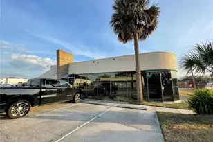 201 E Main St, Leesburg, FL 34748 - Photo 1