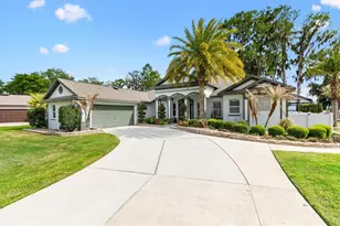 12114 Eagle Point Ct, Leesburg, FL 34788 - Photo 1