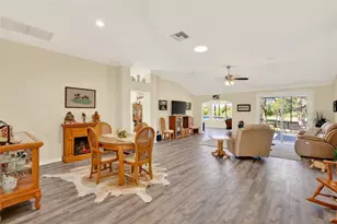 416 Carrera Dr, The Villages, FL 32159 - Photo 10