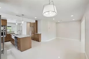 2316 N Griffin Dr, Leesburg, FL 34748 - Photo 14