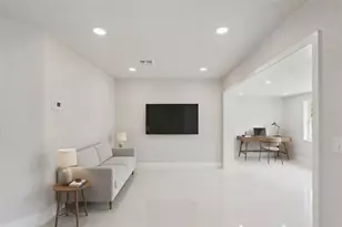 2316 N Griffin Dr, Leesburg, FL 34748 - Photo 24