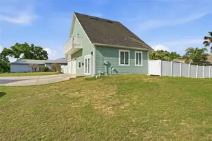 835 Butch Cassidy Ln, Eustis, FL 32726 - Photo 20