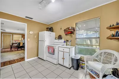 140 N Johns Street, Mount Dora, FL 32757 - Photo 18