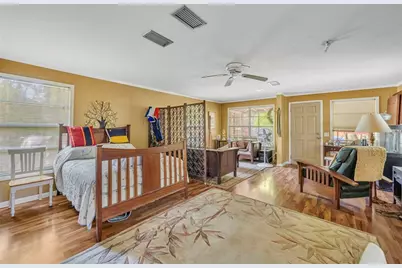 140 N Johns Street, Mount Dora, FL 32757 - Photo 12