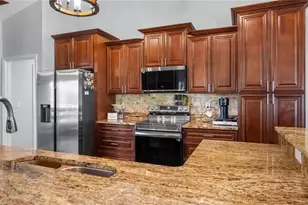 8925 Pebble Beach Pl, Clermont, FL 34711 - Photo 6