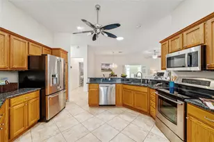 17984 SE 89th Rothway Ct, The Villages, FL 32162 - Photo 16