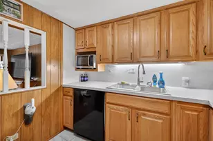 31701 Kelly Cir, Tavares, FL 32778 - Photo 14