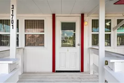 31701 Kelly Circle, Tavares, FL 32778 - Photo 4