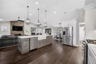 1324 Otters View Ct, Fruitland Park, FL 34731 - Photo 18