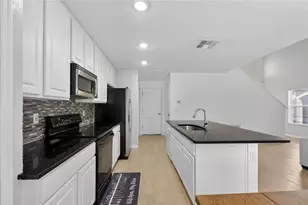 2006 Stone Abbey Blvd, Orlando, FL 32828 - Photo 16